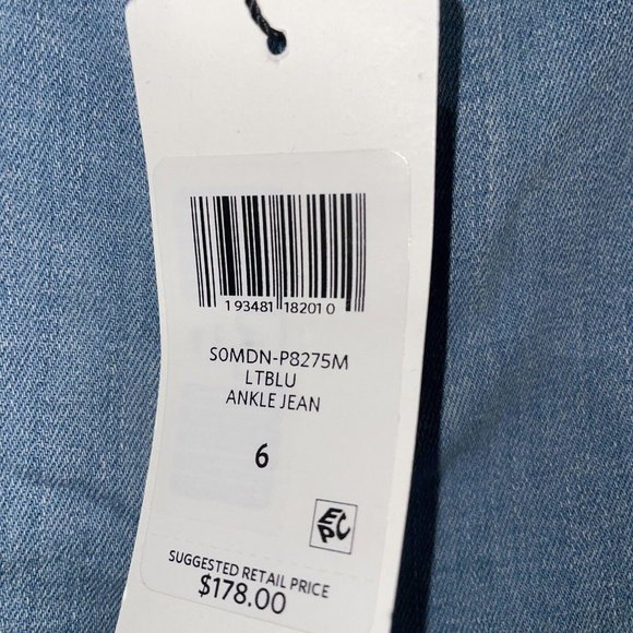 EILEEN FISHER Women's Ankle jean in LIGHT BLUE WASH sz 6 - NWT   msrp $ 178 - Picture 10 of 12